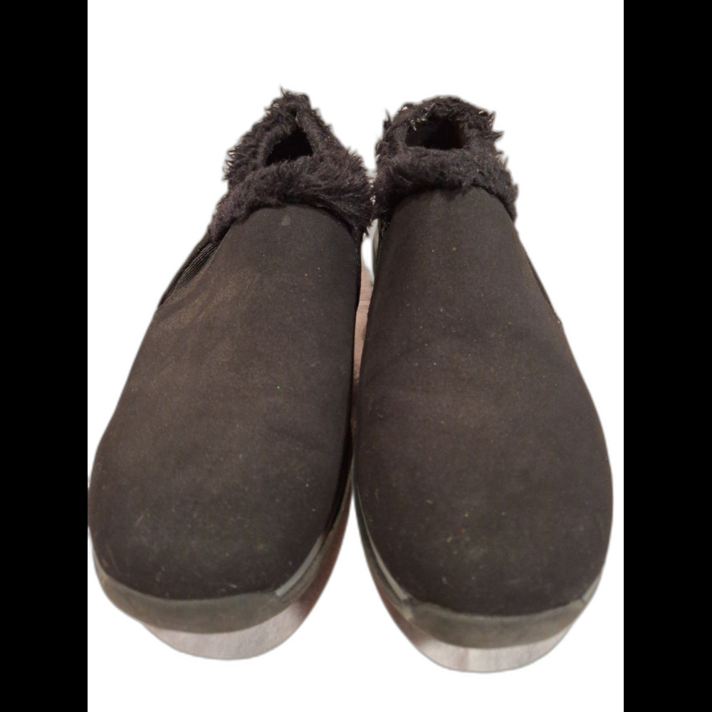 Baretraps Black Booties womens 9, Faux Suede